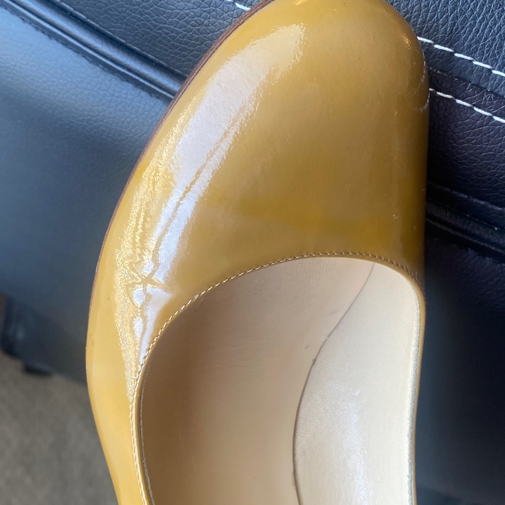 Kate Spade Pumps - Picture 11 of 11